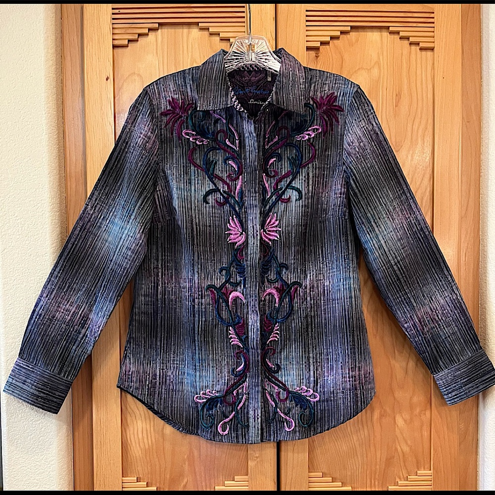 ROBERT GRAHAM Limited Edition BLOUSE/SHIRT Size Medium Like New